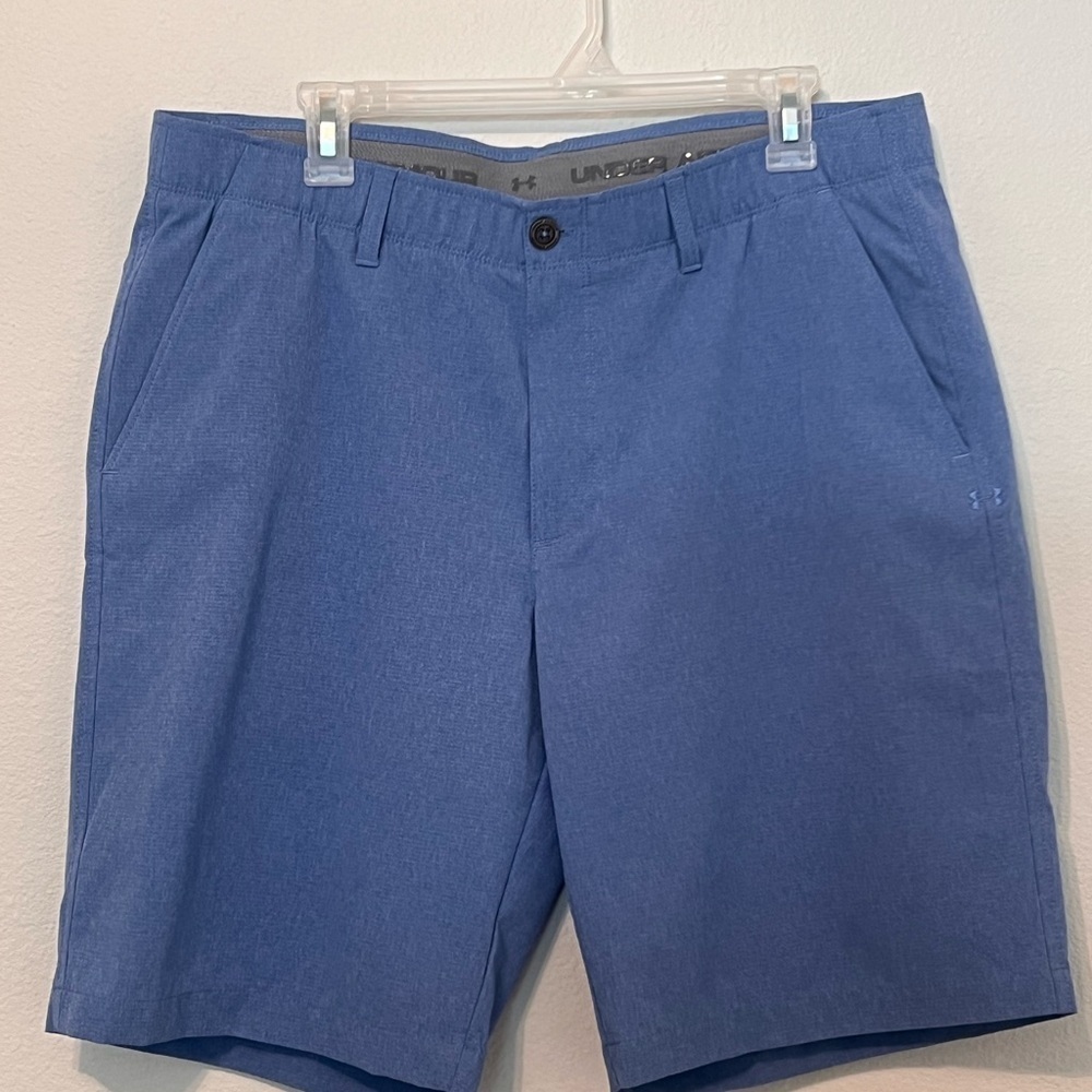 Under Armour Blue Flat Front Shorts Tailored Fit 38